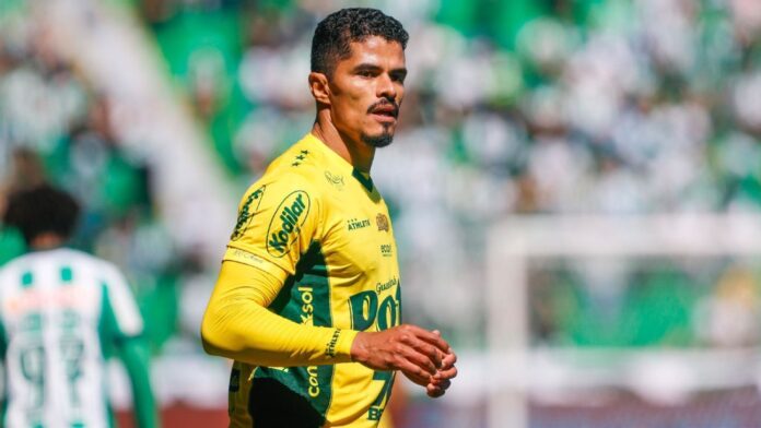 corinthians-consulta-lateral-que-pode-deixar-o-mirassol-de-graca