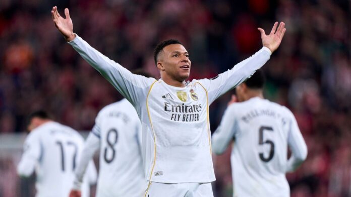 mbappe-marca-dois-gols,-real-madrid-vence-athletic-bilbao-e-finaliza